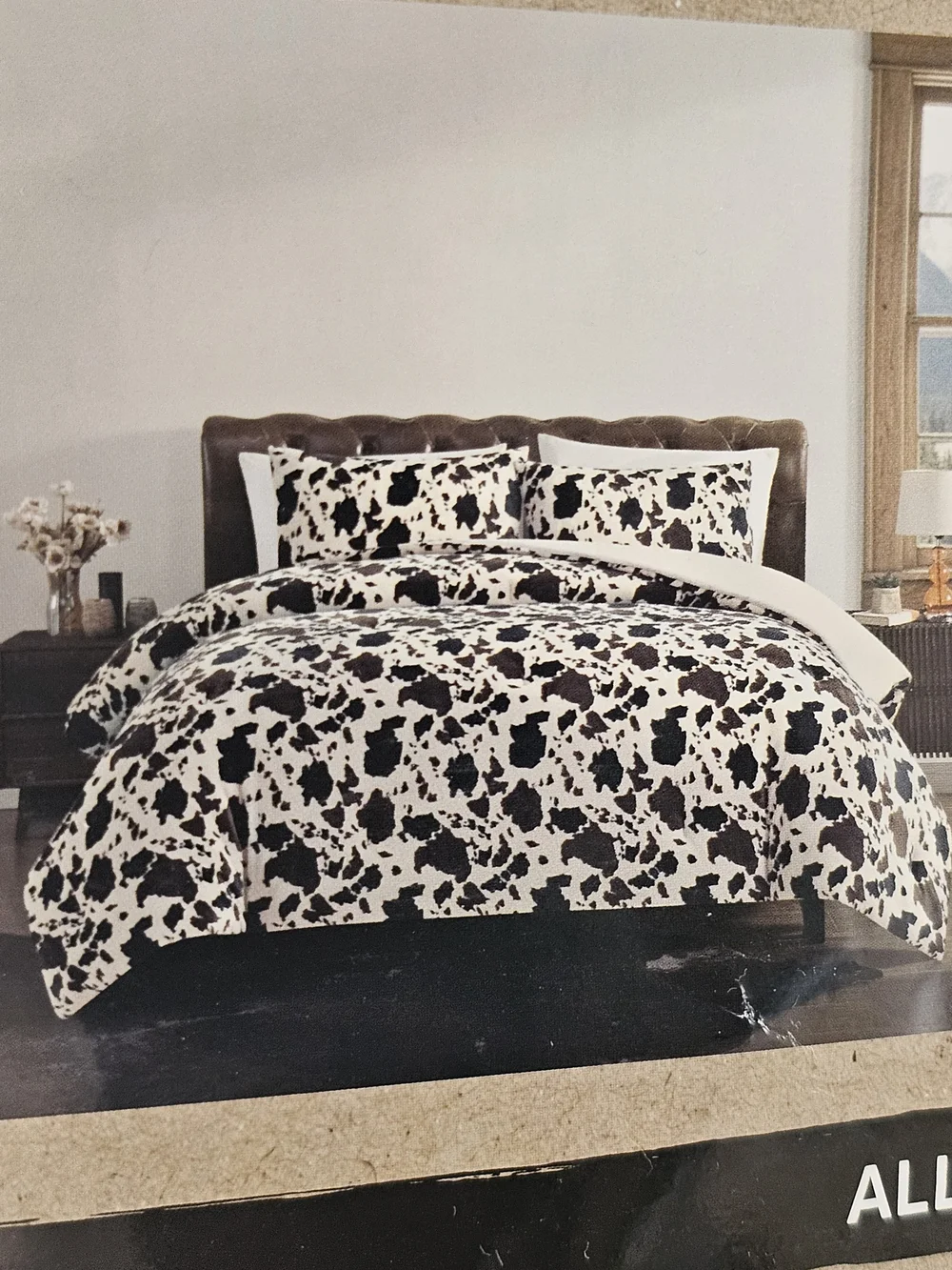 Wrangler Cowhide Print Plush Comforter Set in Cream and Brown Viral htf